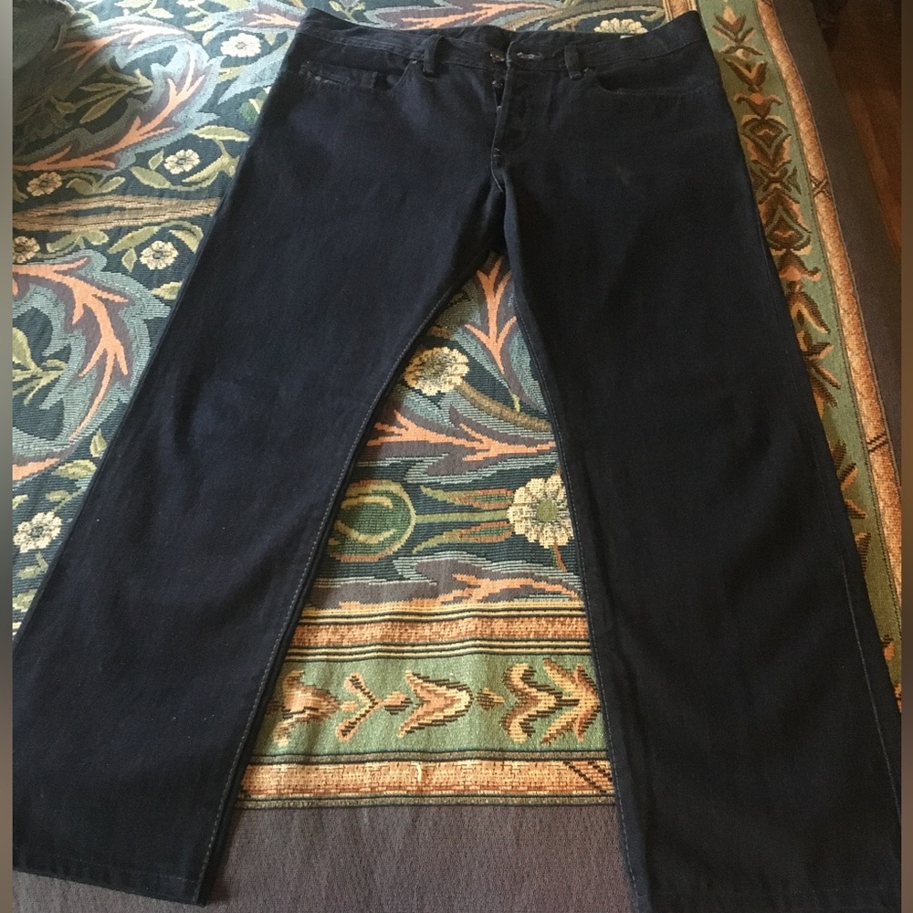 Nearly new men’s Diesel/Buster regular slim tapered dark indigo jeans